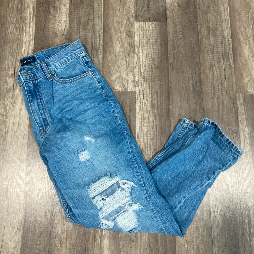 Aero Mom Jeans